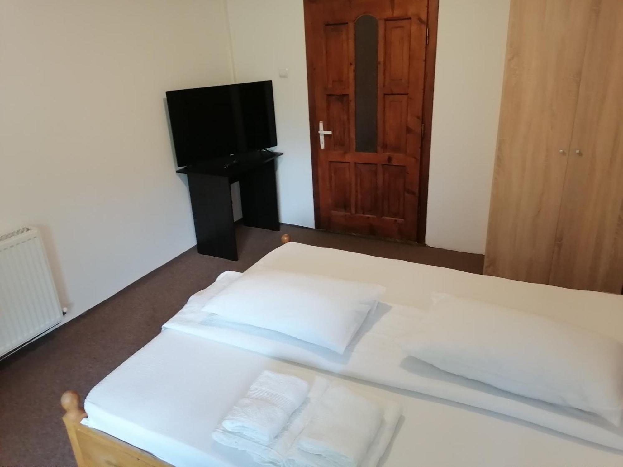 Casa Dorina Villa Törcsvár Kültér fotó